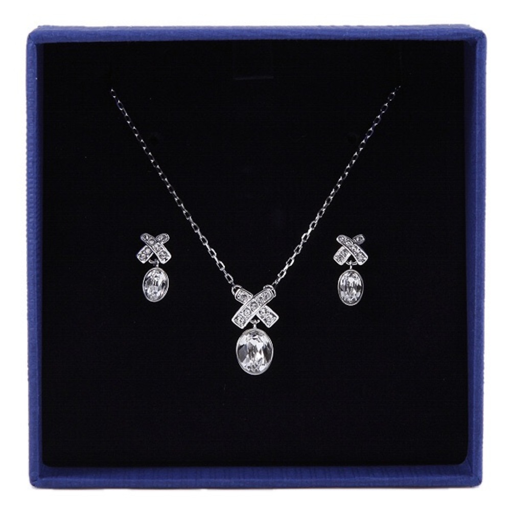 Swarovski Necklace & Earrings Set